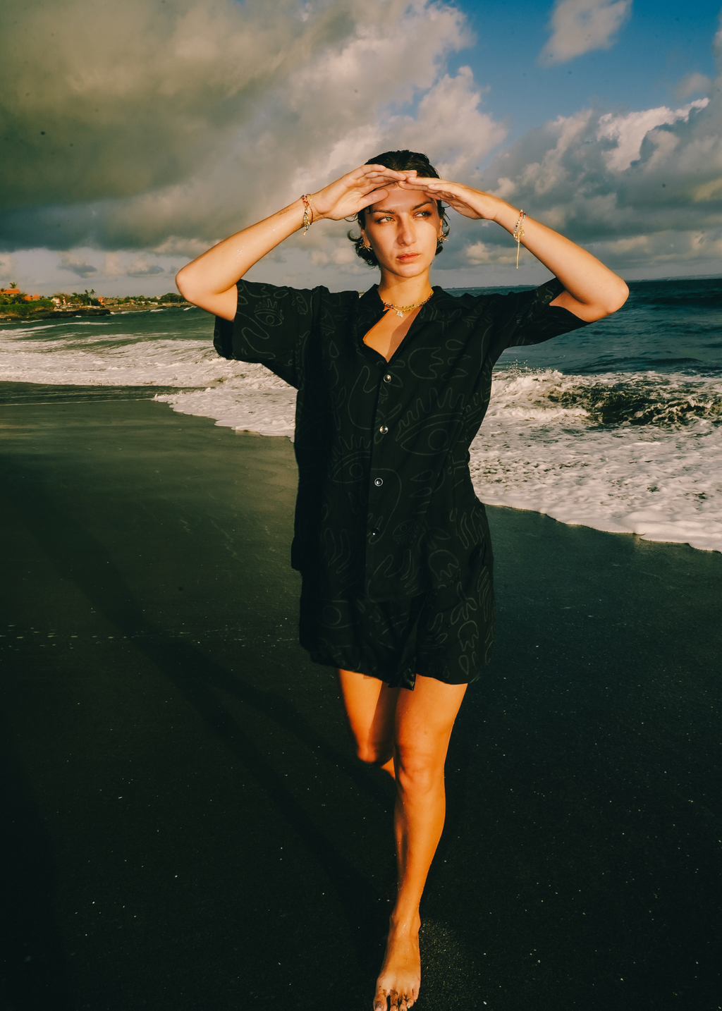 The Short Black on Black Set