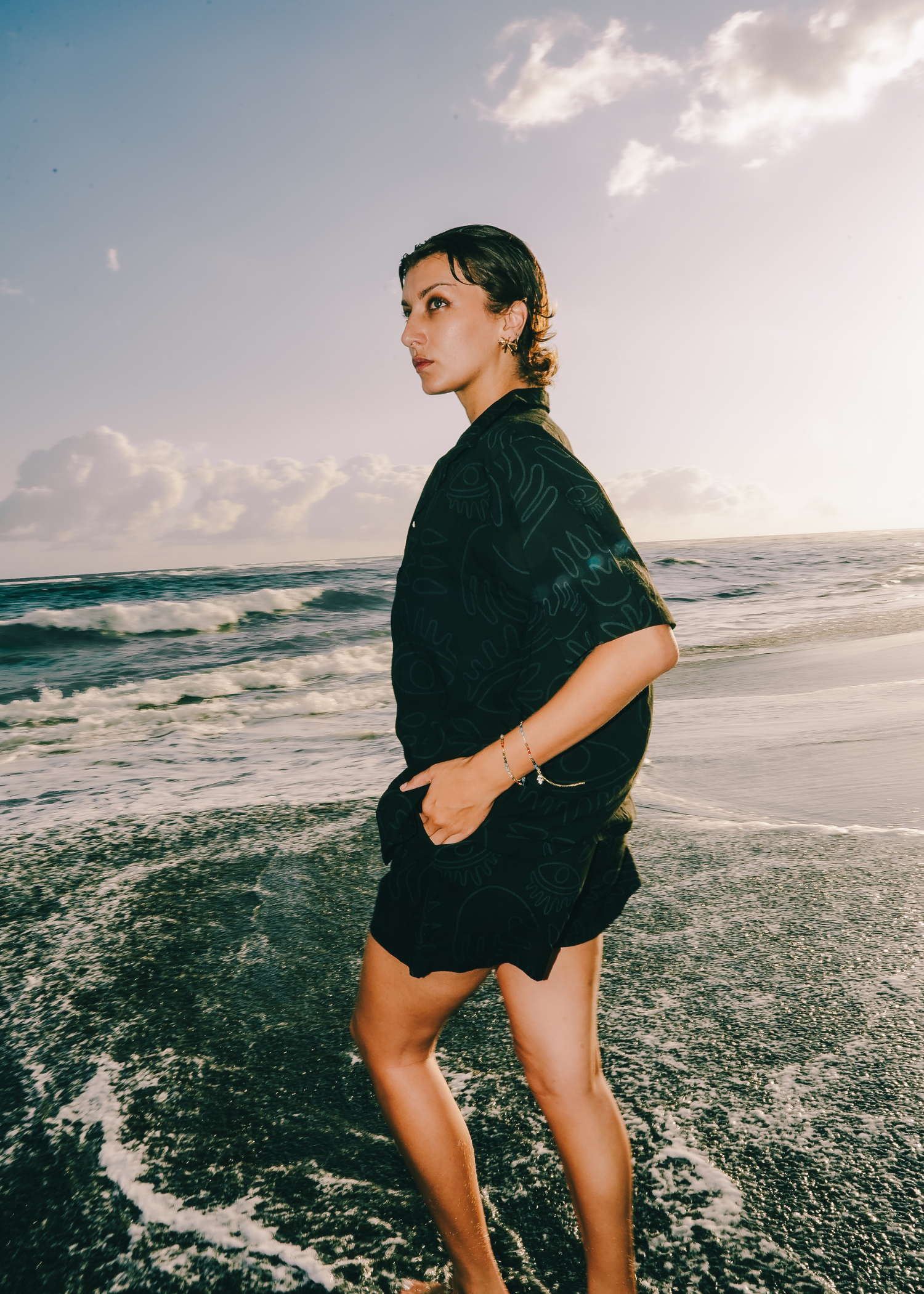 The Short Black on Black Set