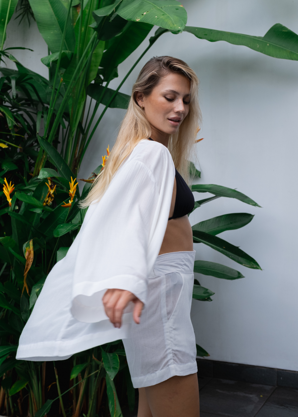 Crinkle Kimono in Pure White