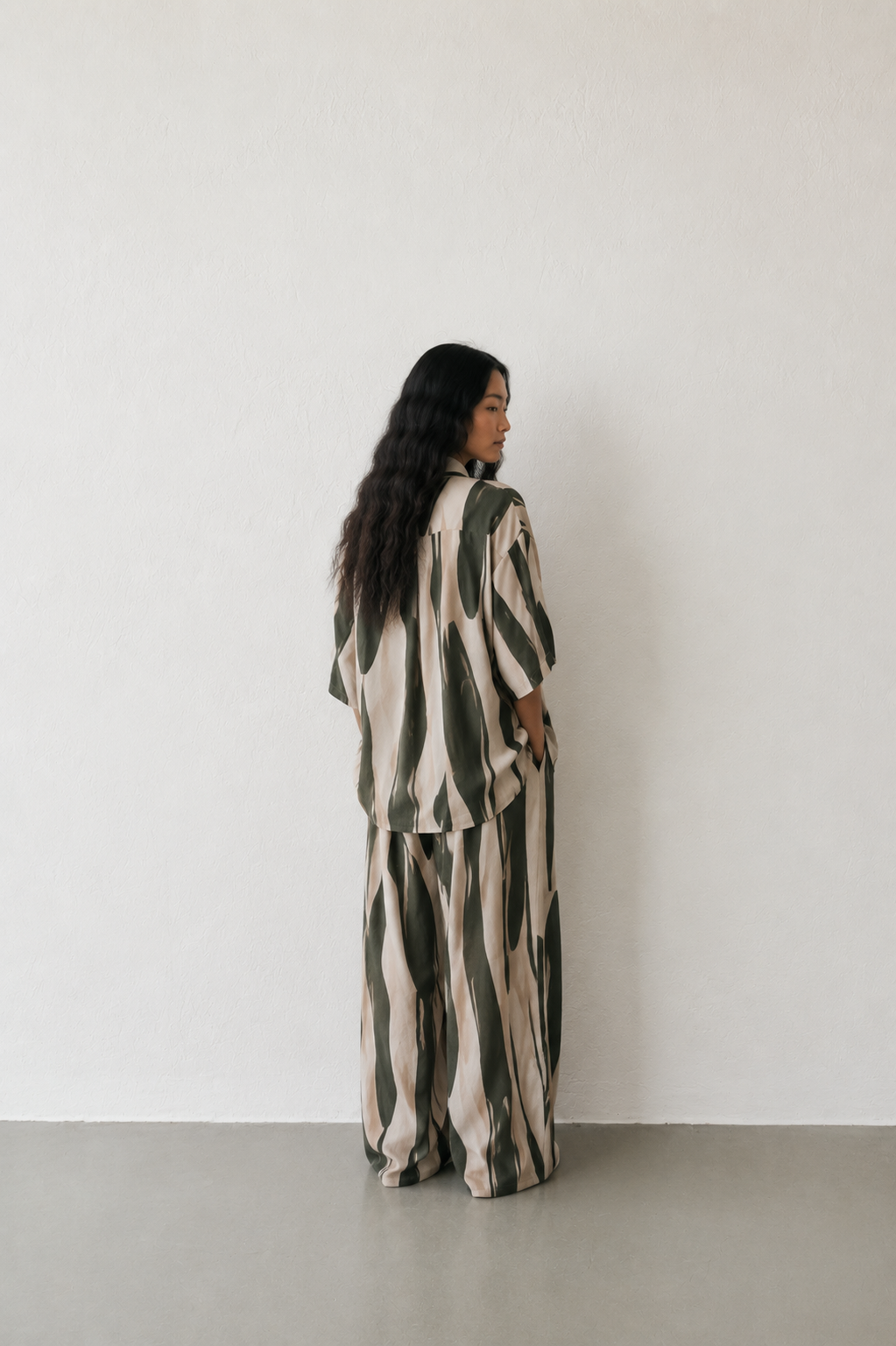 JUNGLE BOXY OVERSIZED SHORT SLEEVE SHIRT