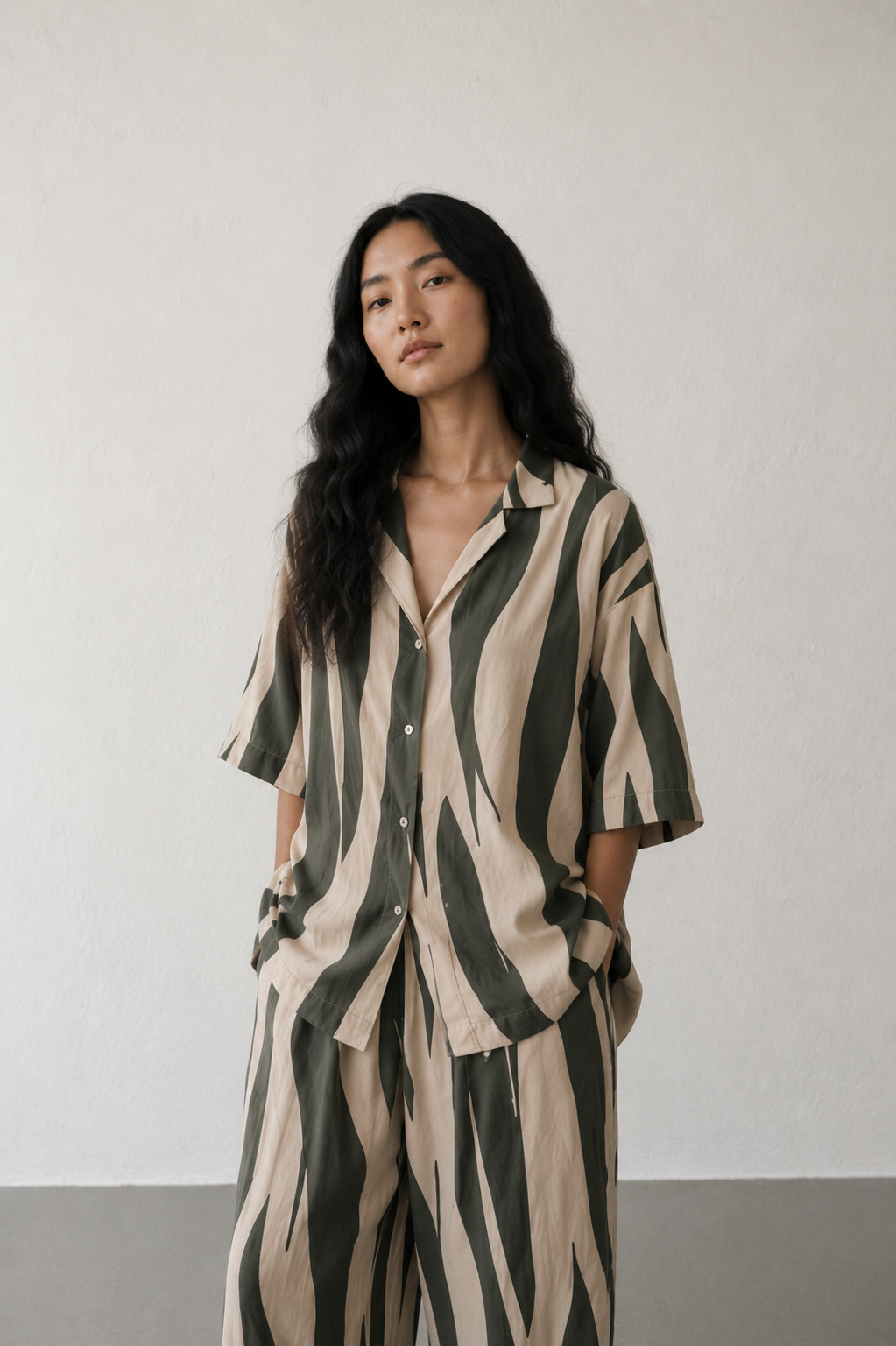 JUNGLE BOXY OVERSIZED SHORT SLEEVE SHIRT