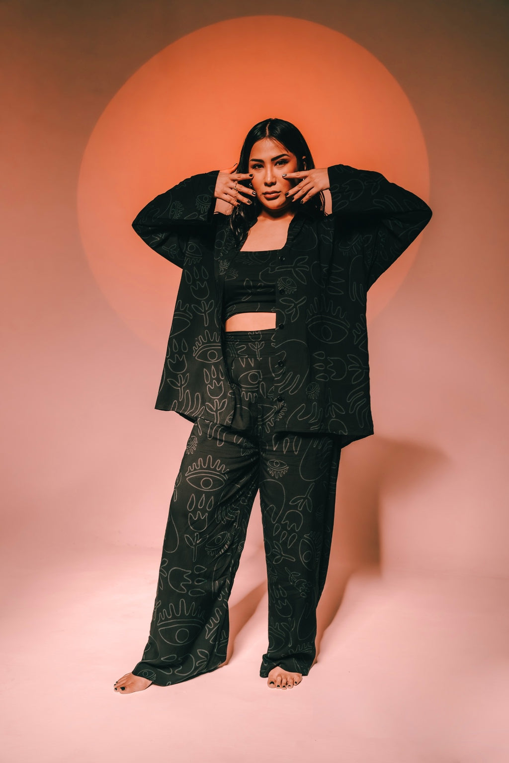 The Long Black on Black Set